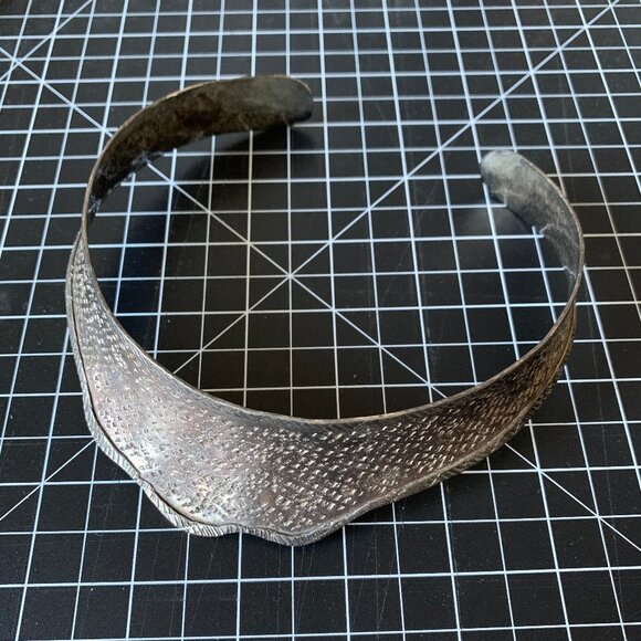 Jewelry - Metal Collar Necklace